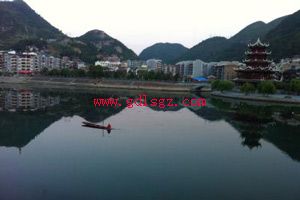 鎮(zhèn)遠(yuǎn)縣中等職業(yè)學(xué)校2018年招生簡(jiǎn)章