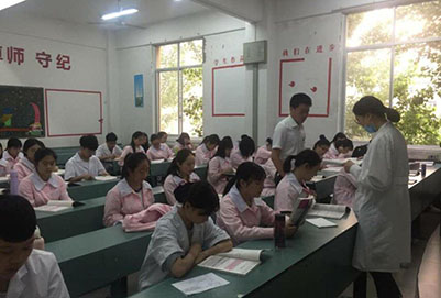 貴陽衛(wèi)校男生報讀護(hù)理專業(yè)前景如何