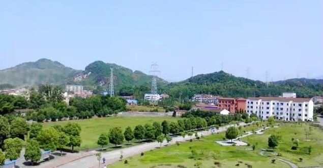 赤壁機(jī)電信息技術(shù)學(xué)校有哪些專業(yè)、招生專業(yè)