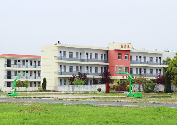 六安市葉集區(qū)姚李職業(yè)高級(jí)中學(xué)