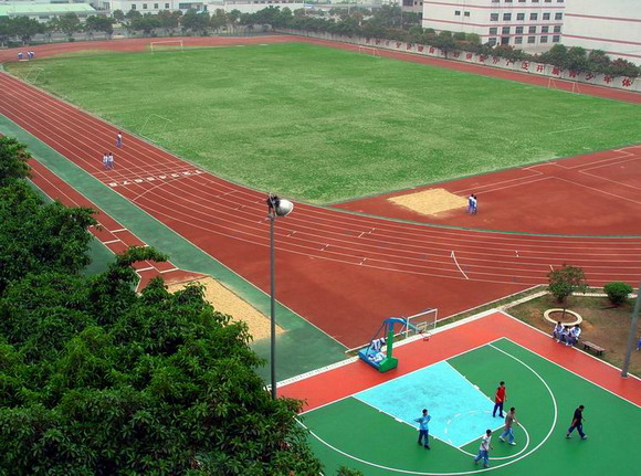 東莞市機(jī)電工程學(xué)校學(xué)費(fèi)多少、學(xué)校收費(fèi)標(biāo)準(zhǔn)