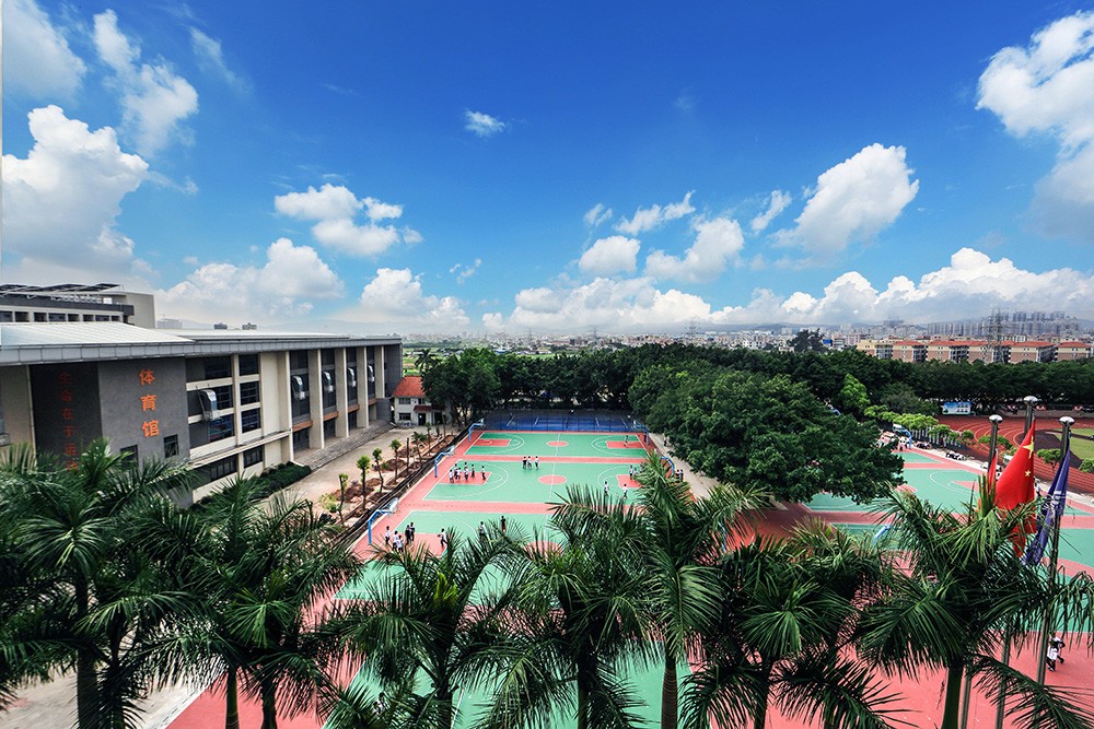 東莞市電子科技學(xué)校學(xué)費(fèi)多少、學(xué)校收費(fèi)標(biāo)準(zhǔn)