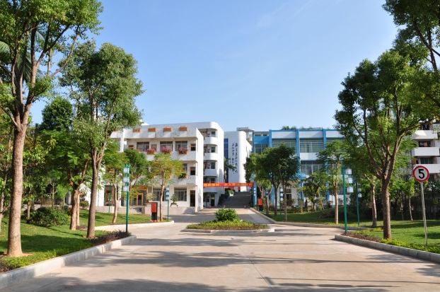 番禺區(qū)新造職業(yè)技術(shù)學(xué)校學(xué)費多少、學(xué)校收費標(biāo)準(zhǔn)