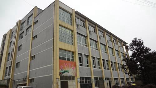 貴陽市白云區(qū)職業(yè)技術(shù)學(xué)校學(xué)校食堂