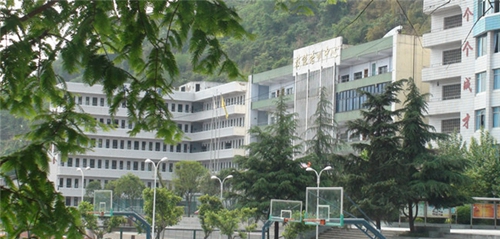 四川省達(dá)縣職業(yè)高級(jí)中學(xué)圖片、照片