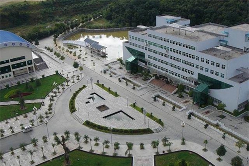 四川省攀枝花衛(wèi)生學(xué)校圖片、照片