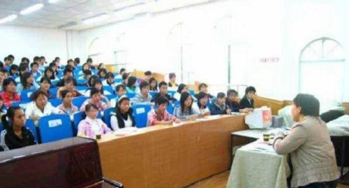 貴陽市女子職業(yè)學(xué)校(貴陽市旅游學(xué)校)音樂作品分析