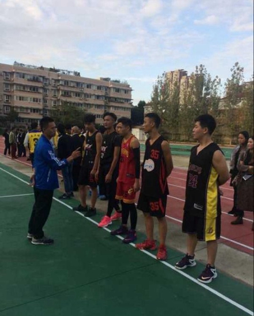 成都翔飛航空職業(yè)技術學校籃球教練指導比賽方案