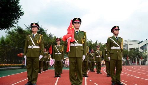 樂山市計算機學(xué)校新生軍訓(xùn)