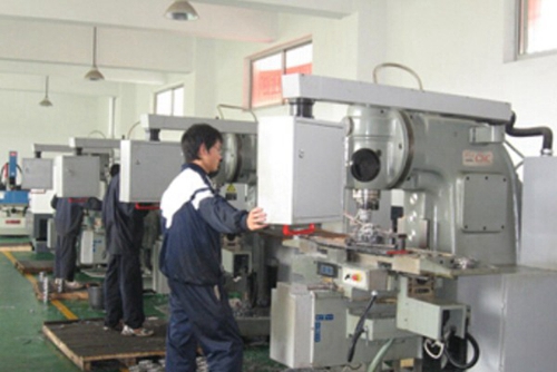 自貢市高級技工學校(自貢市職業(yè)培訓學院)數(shù)控銑床實訓室