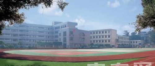 四川省成都市財貿(mào)職業(yè)高級中學校（成都財貿(mào)職中、財貿(mào)學校）塑膠操場