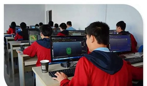 成都市現(xiàn)代職業(yè)技術(shù)學(xué)校（原成都女子職業(yè)學(xué)校）計(jì)算機(jī)實(shí)驗(yàn)實(shí)訓(xùn)室（2）