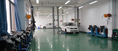 四川省崇州市職業(yè)中專學(xué)校汽車維修專業(yè)