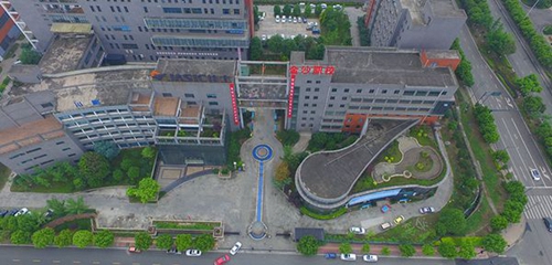 成都金沙職業(yè)技術學校校園鳥瞰圖