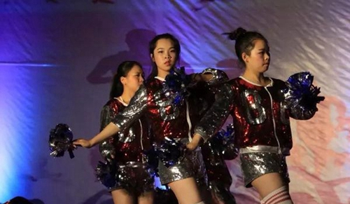 渠縣職業(yè)中專學(xué)校舞蹈表演2