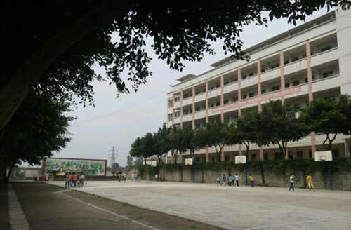 四川省內(nèi)江市第二職業(yè)中學(xué)教學(xué)樓