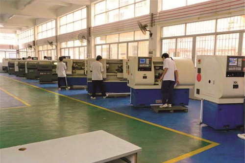 資中電子工程職業(yè)技術(shù)學(xué)校機(jī)床實(shí)訓(xùn)（2）