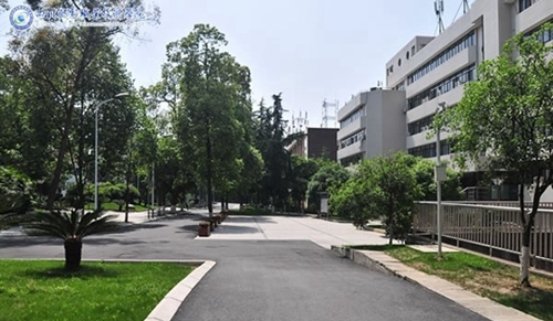 四川郵電職業(yè)技術學院校園風貌