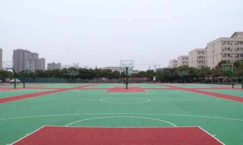 重慶城市職業(yè)學院籃球場