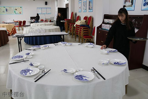 重慶城市職業(yè)學院中餐擺臺