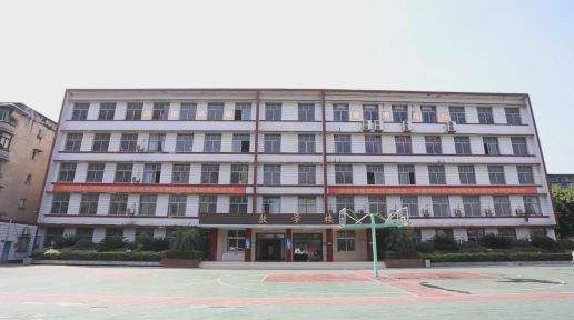 重慶機(jī)械電子高級(jí)技工學(xué)校