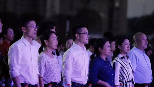 貴州工商職業(yè)學(xué)院出席閉幕式的領(lǐng)導(dǎo)、嘉賓