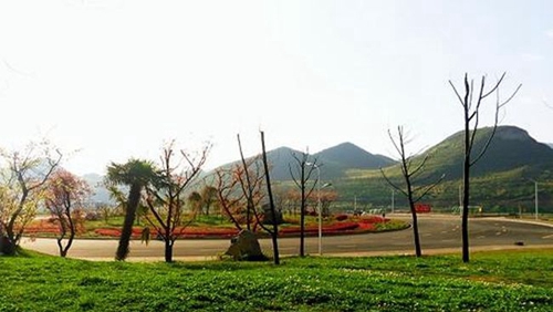 貴州工業(yè)職業(yè)技術(shù)學(xué)院校園風(fēng)物紀(jì)實(shí)