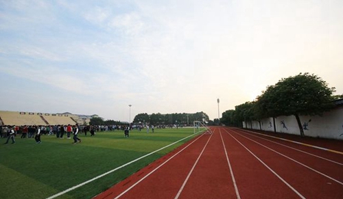 綿陽實驗高級中學操場