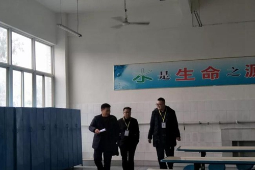 簡(jiǎn)陽市養(yǎng)馬中學(xué)食堂檢查