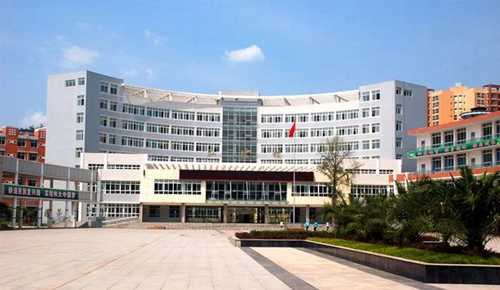 四川省簡(jiǎn)陽(yáng)中學(xué)弘德樓
