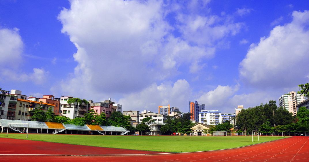 2019重慶市長(zhǎng)壽區(qū)哪些衛(wèi)校專業(yè)開設(shè)比較齊全？