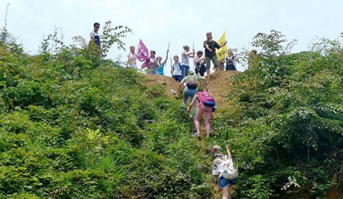 成都市通錦中學(xué)校登山活動(dòng)