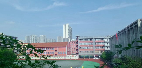 成都市通錦中學(xué)校運(yùn)動(dòng)場