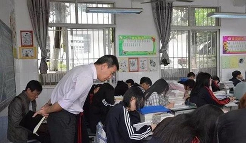 成都市新都區(qū)泰興中學校隨堂聽課