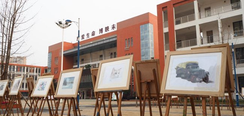 四川省金堂中學(xué)校畫(huà)展