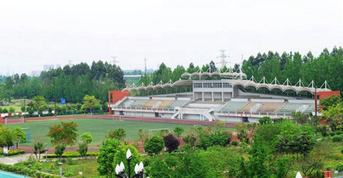 成都市新都香城中學運動場