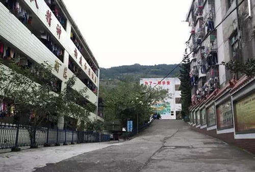 重慶云陽縣南溪中學校園環(huán)境
