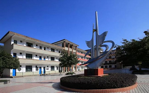 重慶奉節(jié)長(zhǎng)龍實(shí)驗(yàn)中學(xué)美麗校園