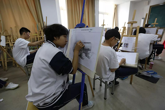 江蘇昆山第二中等專(zhuān)業(yè)學(xué)校2022年招生錄取分?jǐn)?shù)線