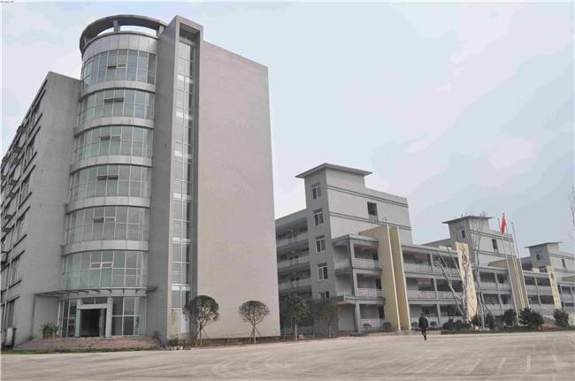 2019年四川省宜賓市職業(yè)技術(shù)學(xué)校招生對(duì)象及招生條件