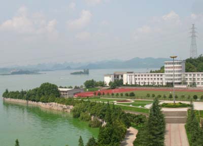 貴州亞泰職業(yè)學院 貴州亞泰職業(yè)學院