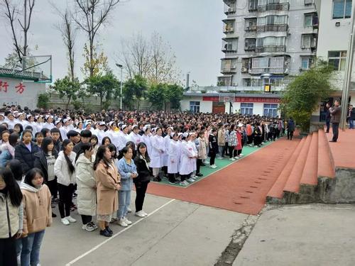 重慶市三峽衛(wèi)生學校3+2分段制2019年招生計劃