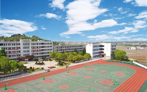 重慶涪陵創(chuàng)新計算機(jī)學(xué)校中專什么專業(yè)好?數(shù)控技術(shù)專業(yè)好不好