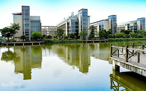 東北石油師范大學(xué)3+2五年制大專分數(shù)線