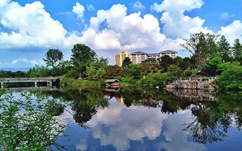 黑龍江民族職業(yè)學(xué)院五年制大專有高鐵乘務(wù)專業(yè)嗎