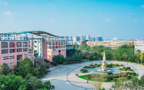 大竹縣清水職業(yè)中學如何