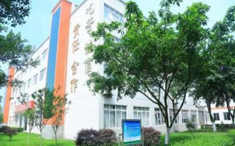 古藺縣大村職業(yè)中學校專業(yè)報名收費貴不貴
