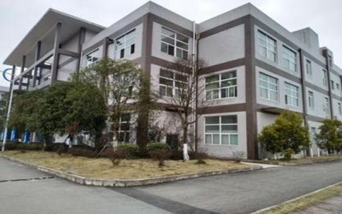 攀枝花市建筑工程學(xué)校2023最新招生計(jì)劃及要求