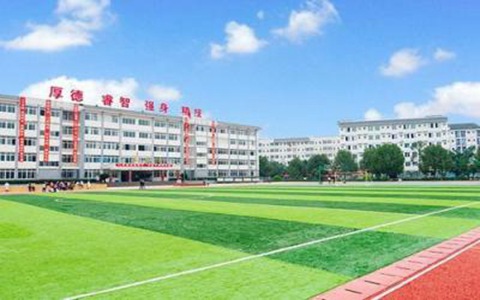 四川省通江縣職業(yè)高級中學(xué)專業(yè)學(xué)費要多少錢
