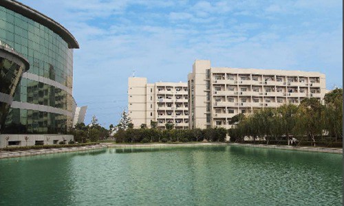 2022年石家莊財經(jīng)職業(yè)學(xué)院排名-怎么樣